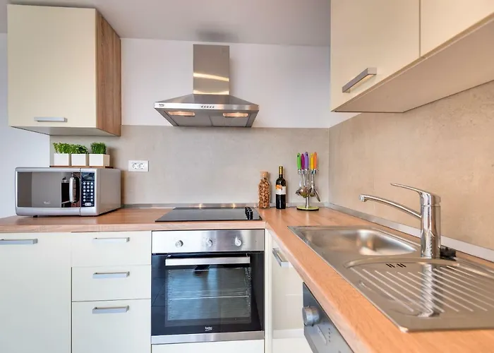 Croatica Suites Podsolarsko