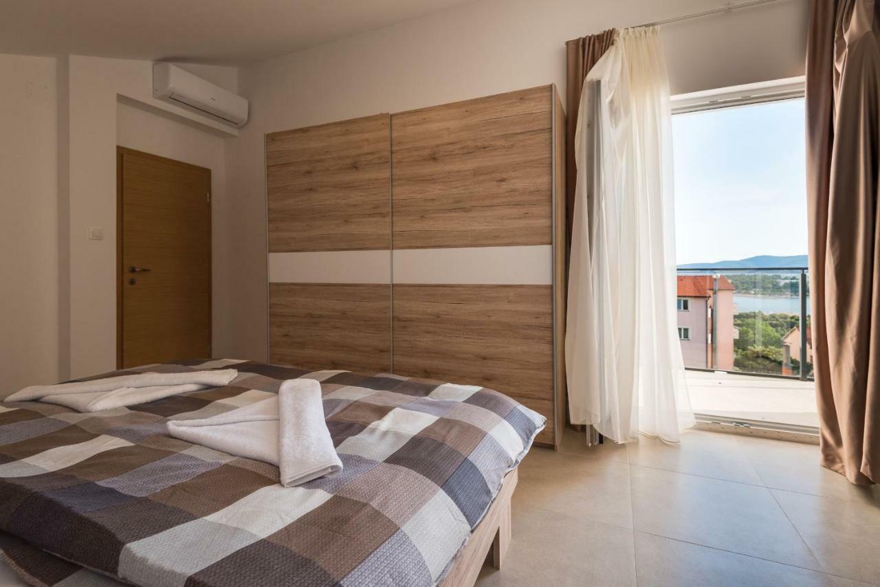 Apartment Croatica Podsolarsko