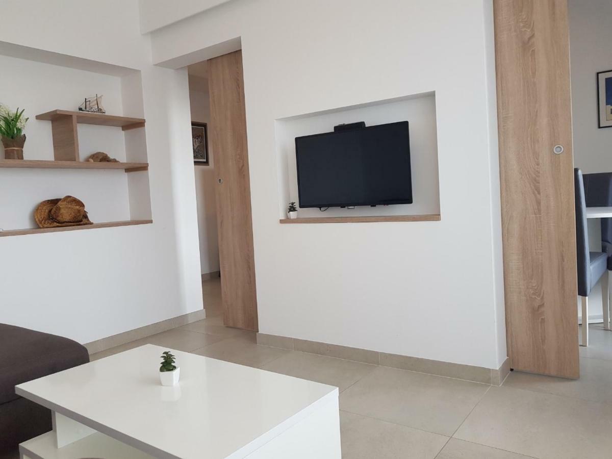 Croatica Podsolarsko * Sibenik